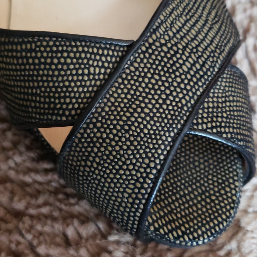 Christian Louboutin Peep-Toe Pumps - Picture 3 of 3